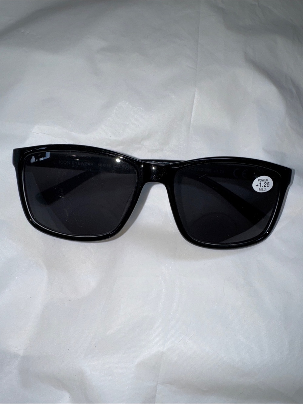Black Reading Sunglasses with +1.25 Magnification